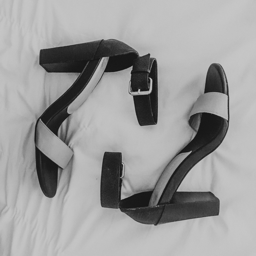 Chinese Laundry Snakeskin Heels